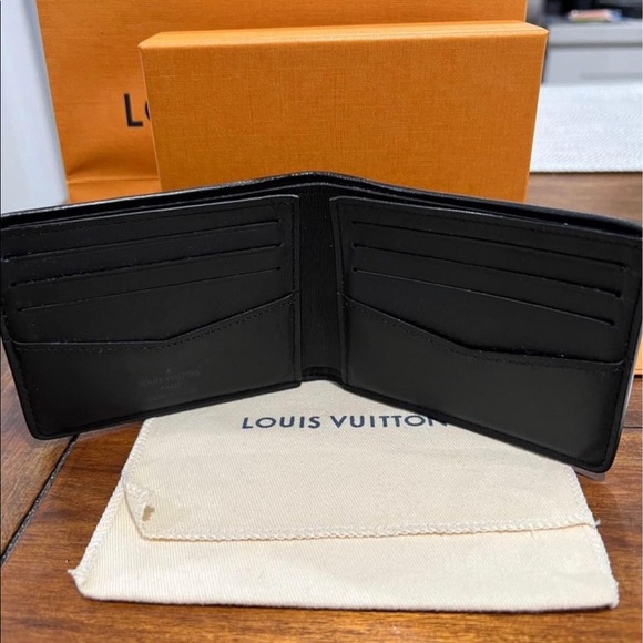Louis Vuitton Multiple Wallet (Damien Infini) - Picture 4 of 9